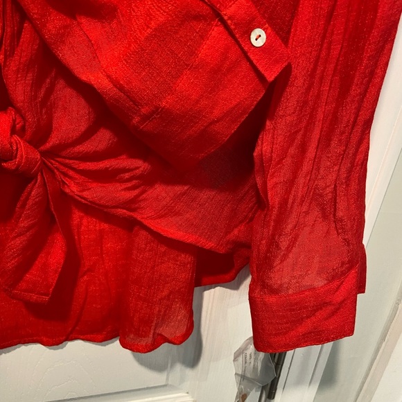 NWT Zac & Rachel Size XL Red Tie Front Roll Tab Sleeve Lightweight Flowy Top - Picture 5 of 13